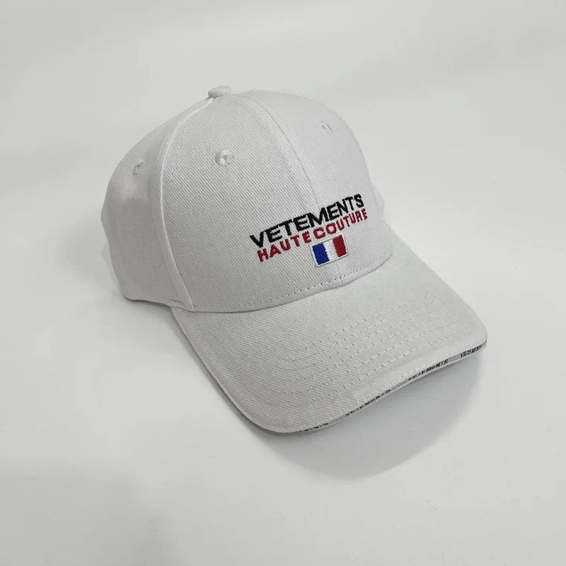 

VETEMENTS White Baseball Caps Embroidery National Flag 1:1 High Quality Black Caps Adjustable Hats