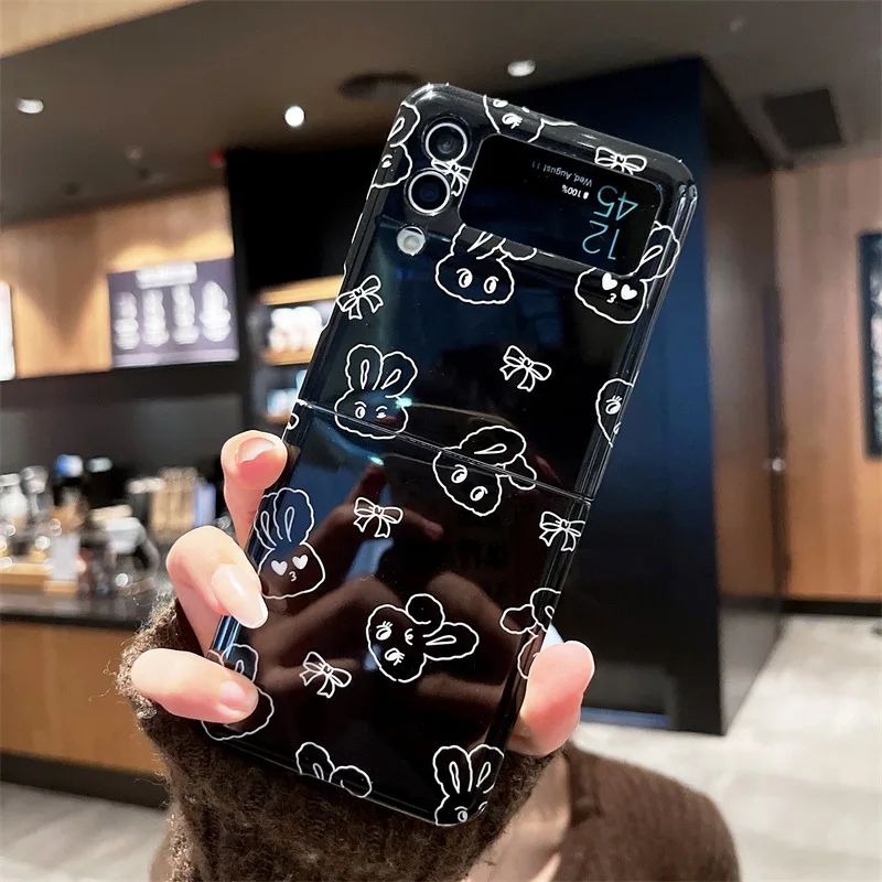 

Cartoon Line Rabbit Black Phone Case for Samsung Galaxy Z Flip 3 Z Flip 4 Hard PC Back Cover for ZFlip3 ZFlip4 Case Shell