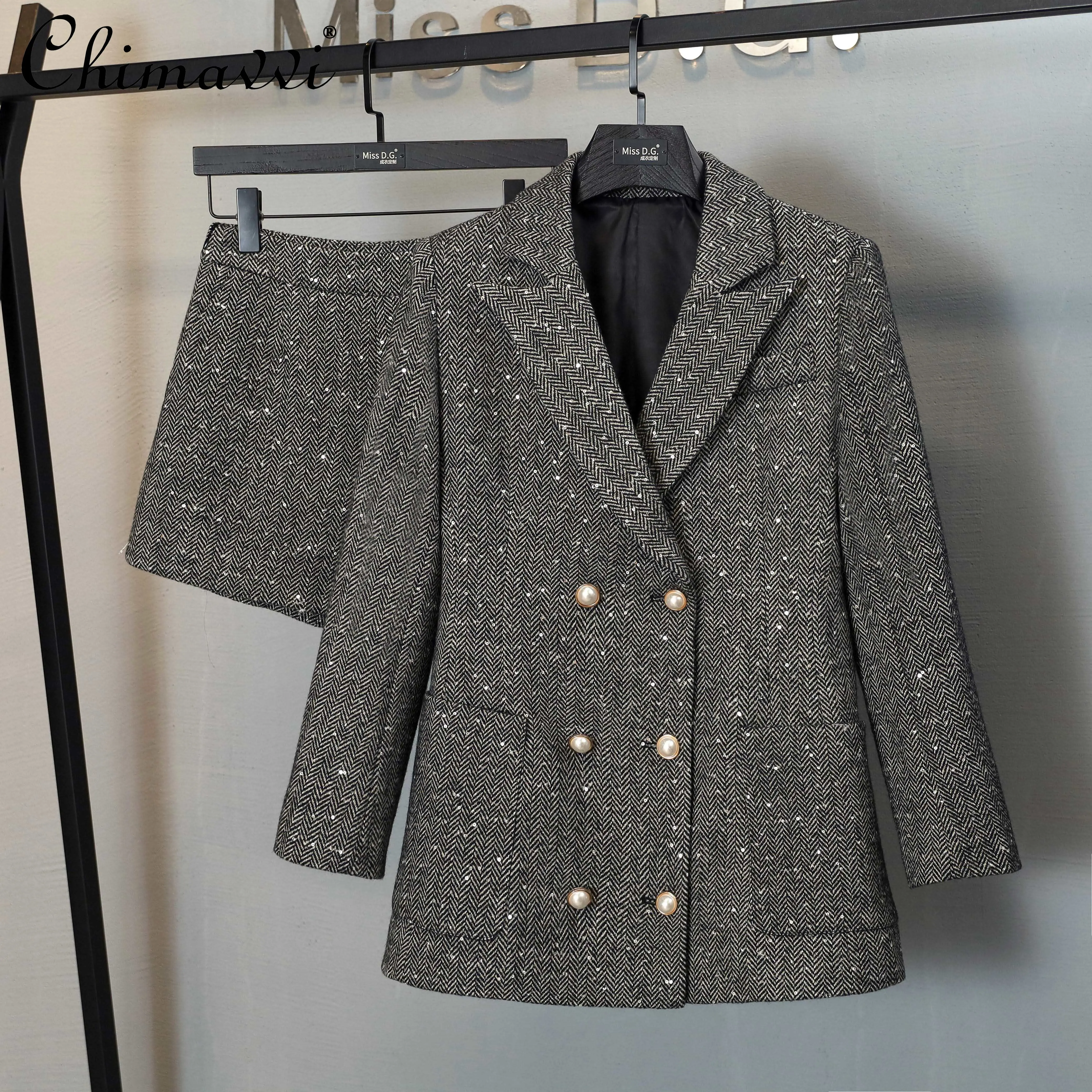 

Женский Повседневный модный костюм, офисное шерстяное пальто трапециевидного силуэта и шорты, элегантный костюм из двух предметов, осень ...