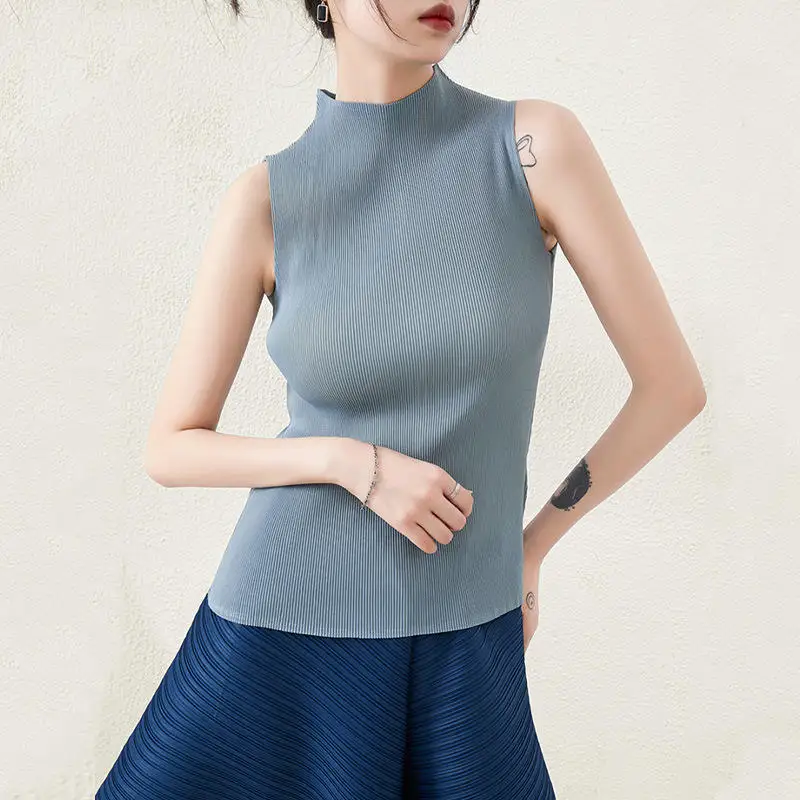Pleated Top New sleeveless tank Top for summer 2022 T-shirt