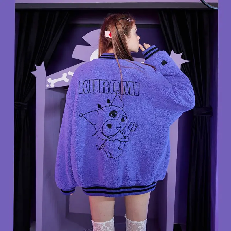

Женская бейсбольная куртка Sanrio Kuromi, зимняя Свободная куртка с мультяшным фиолетовым сердечком для девушек