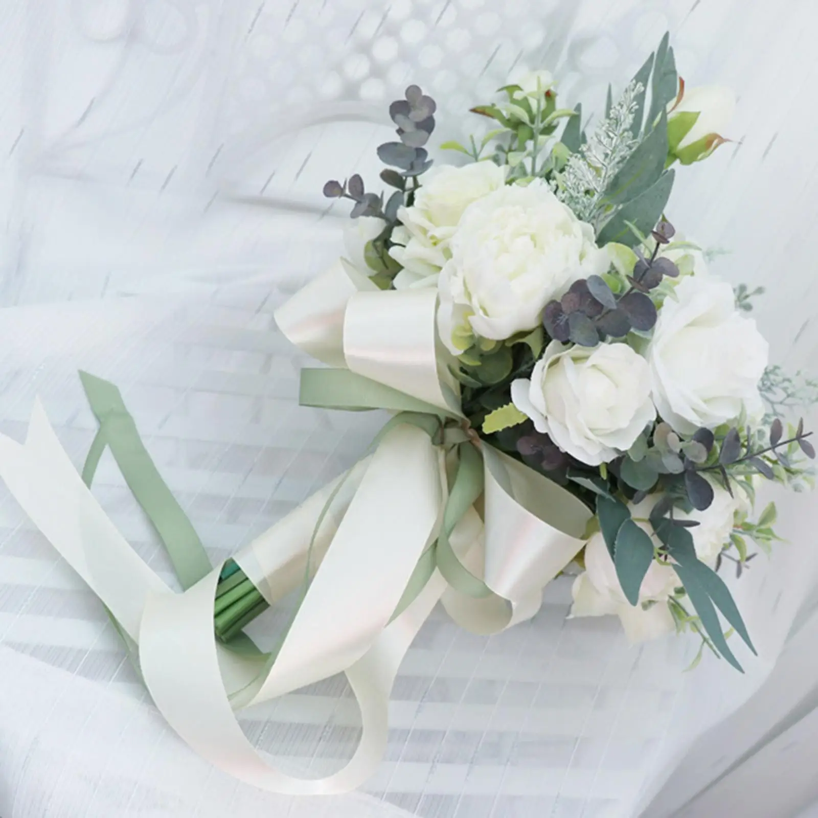 

Свадебный букет ручной работы, букет для невесты, розы, свадебный букет для церкви, выпускной церемонии