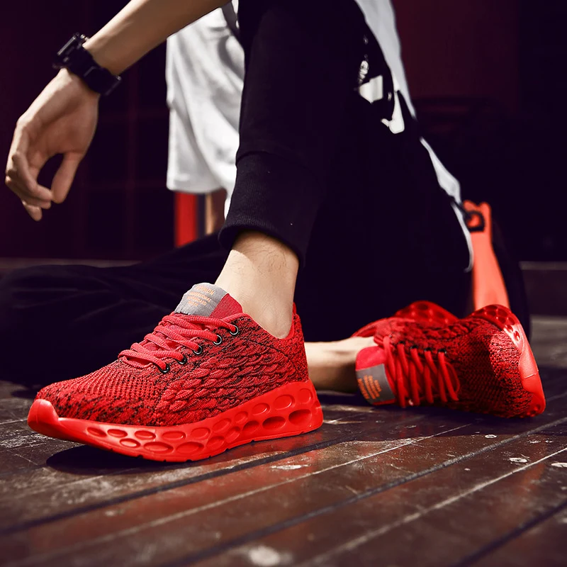 New Black Men Sneakers Lightweight Man Running Shoes Comfortable Blade Men's Sneaker Breathable Athletic Jogging Men Sport Shoes