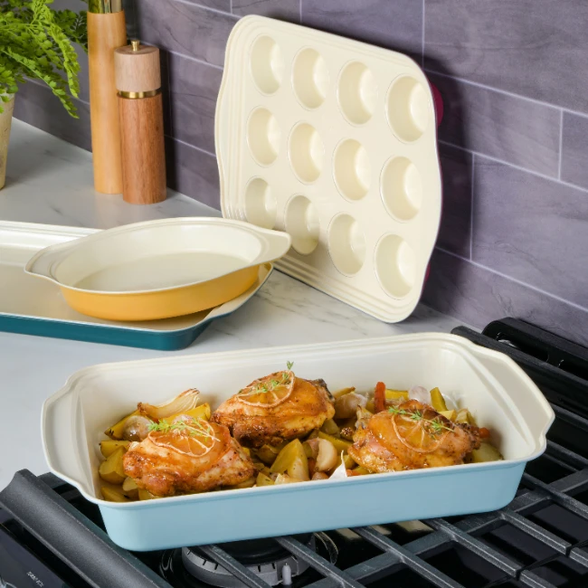 

cute 2023 4 pcs Healthy Non-stick Carbon Steel Assorted Color Baking Set High Quality Cookware Free shipping