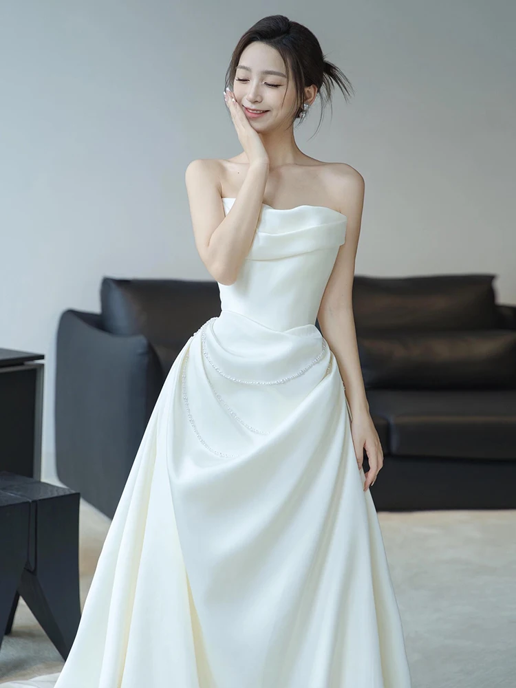 French sle Tube Top Light Wedding Dress Satin High-Grade Bridal Mori look Outdoor Yarn Simple Small Tail Temperament White ...