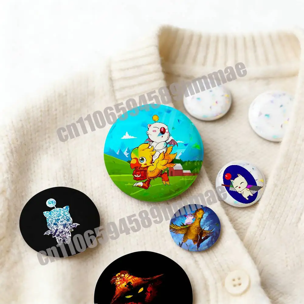 Фото Значки-эмблемы M-Moogle C-Chocobo V-Vivi, круглые значки-броши, декоративные пуговицы для головных уборов, 32 мм №2