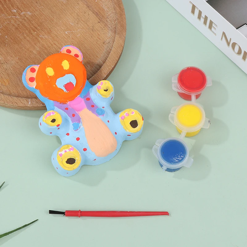 

Kawaii Painted White Embryo DIY Handmade Graffiti Toys Cartoon Anime Plaster Doll Set For Kid Painted Graffiti Halloween Gift