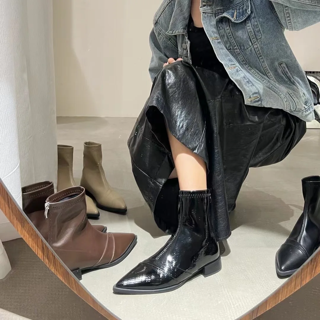 

Fashion Women Ankle Boots Black Beige Brown Flat Low Heels Winter Dress Shoes Woman Back Zipper Patent/PU Leather Short Booties