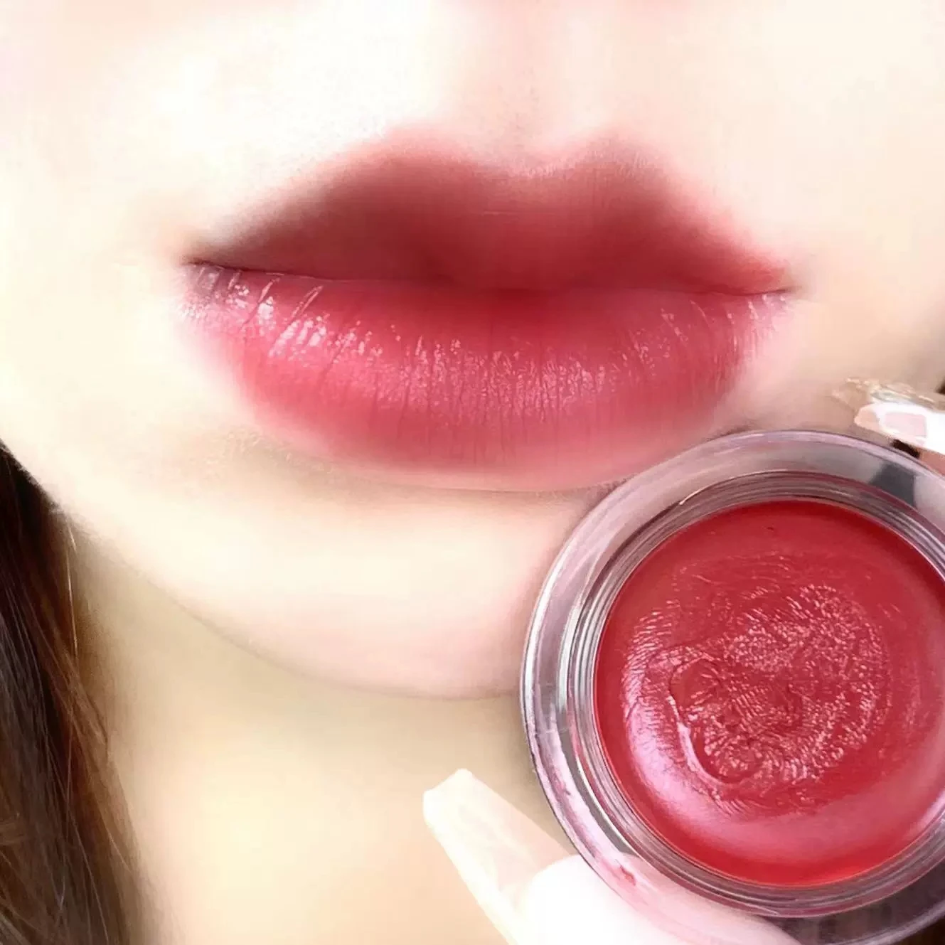 

Lip and Cheek Honey Lipstick Matte Moisturizing Red Water Gloss Canned Lip Glaze Portable