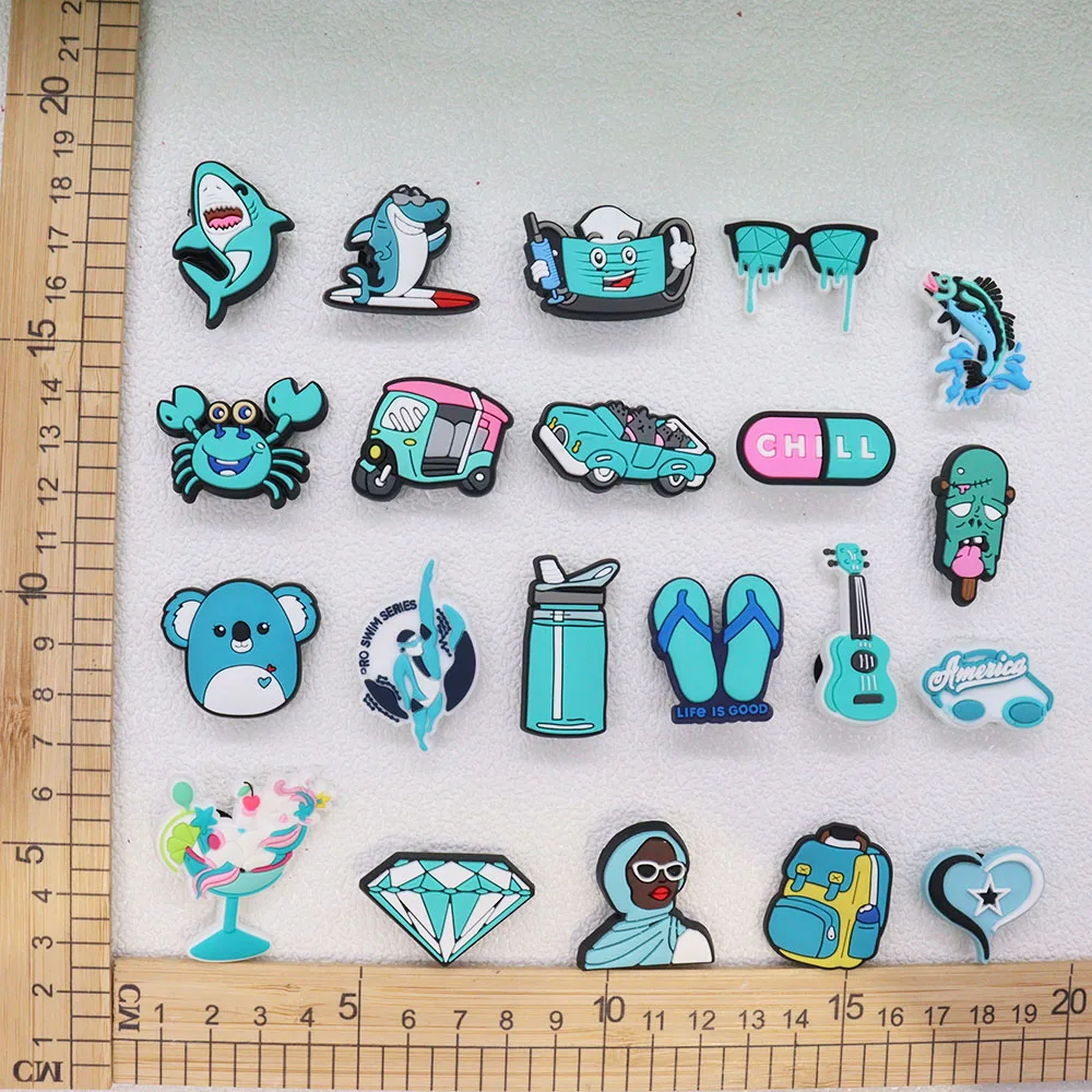 Фото 1-26Pcs Shark Backpack Swimming Guitar Kids Shoes Charm Bule Crystal Slippers Shoe Buckle Decorations Fit Croc Jibz - купить по 1-26Pcs Shark Backpack Swimming Guitar Kids Shoes Charm Bule Crystal Slippers Shoe Buckle Decorations Fit Croc Jibz - купить по