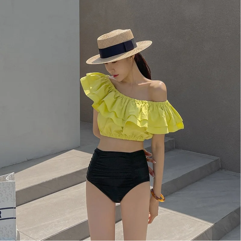 Новый сексуальный желтый бикини с открытыми плечами и оборками купальник