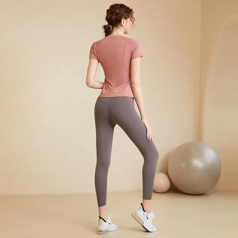 Women Sport Tops Mesh Breathable Yoga Shirt Running Short Sleeve Workout T-shirts Gym Fitness Tops Soft Comfortable Slim Tee