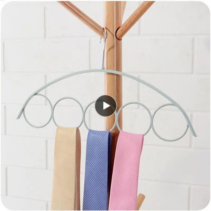 

Belt Hanger Five Holes Super Tough Wardrobe Storage Rack 5 Ring Scarf Rack Portable Storage Scarf Hanger Prevent Rust Blue