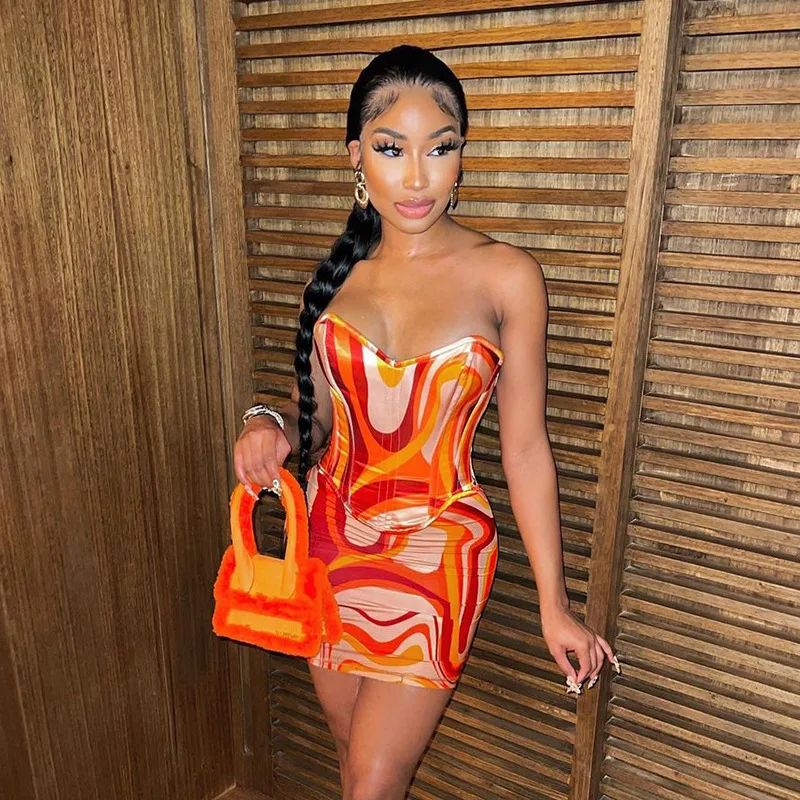 

Sexy Skirt Set y2k Aesthetic Summer Outfits Women Tie Dye Stripe Corset Bustier Tube Top and Mini Skirt Two Piece Clothing Suit