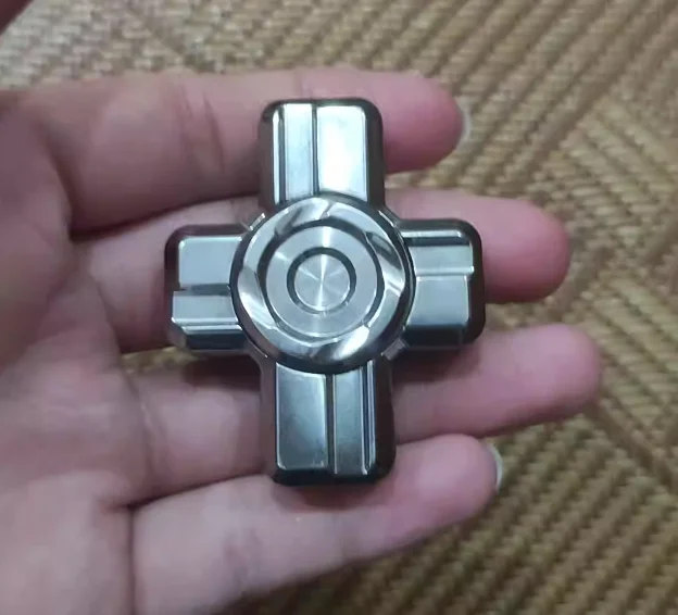 

Second hand EDC TQ Fingertip gyroscope