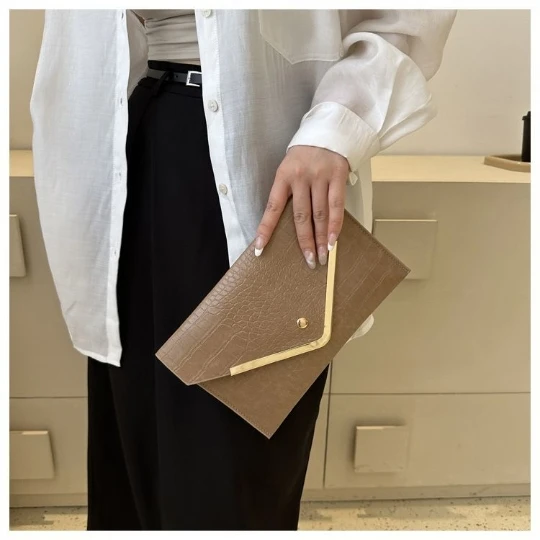 Женская вечерняя сумочка цвета хаки 2023 женский клатч для банкета сумки на плечо