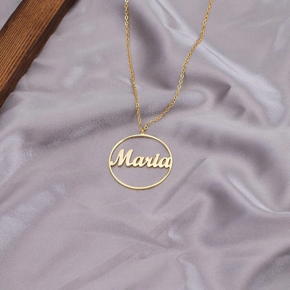 

Mini-World Custom Hollow Round Pendant Name Necklace Stainless Steel Personalized Nameplate Jewelry Women Fashion Accessories
