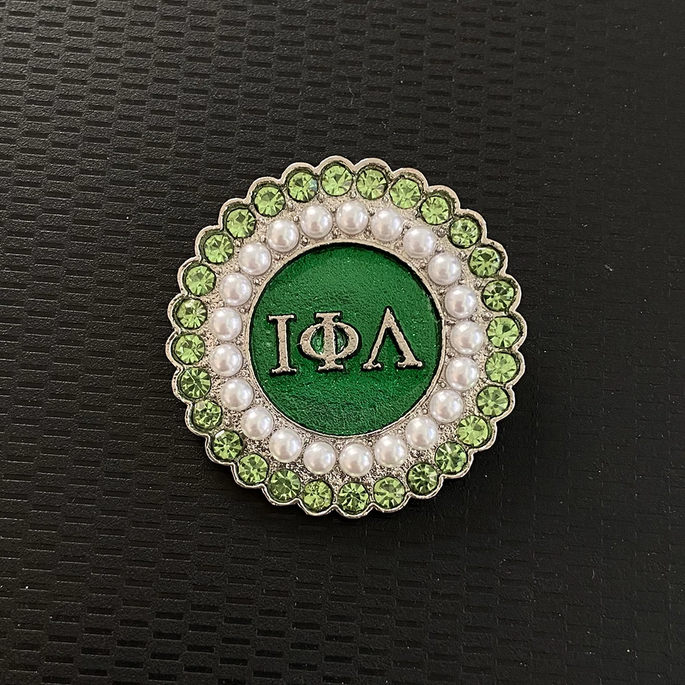 Iota Lambda Phi круглая фотография с греческими буквами