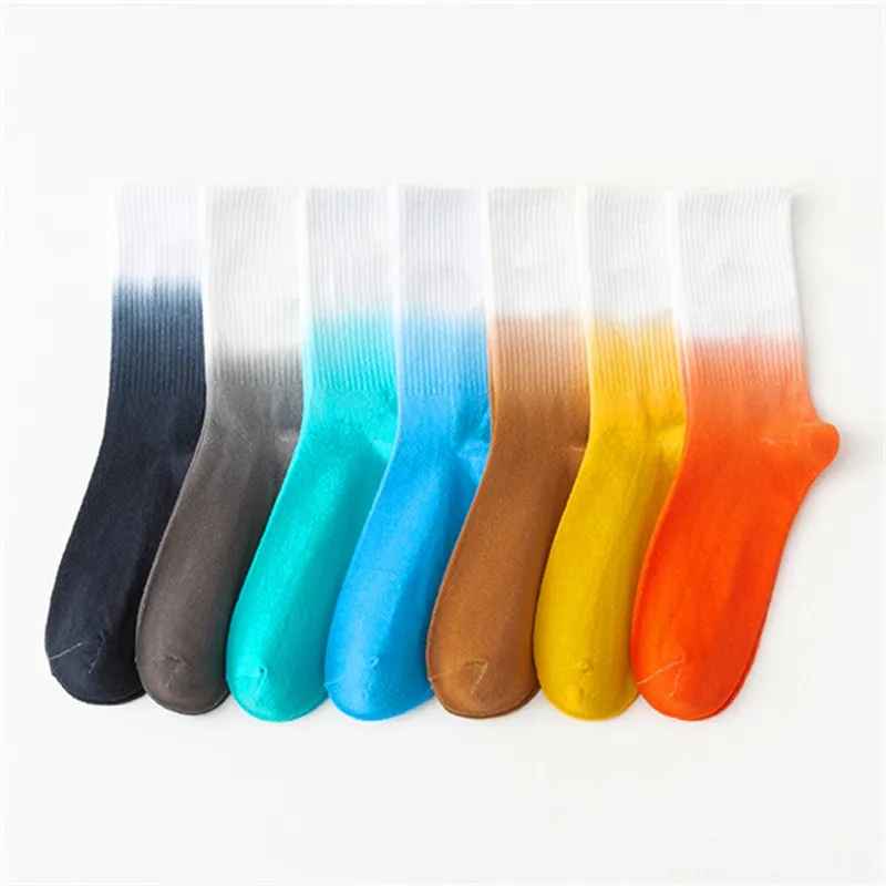 

Tie Dyed Socks Hanging Dyed Socks Gradual Change Color Cotton Socks Lovers' Medium Tube Socks Street Trend High Top Socks