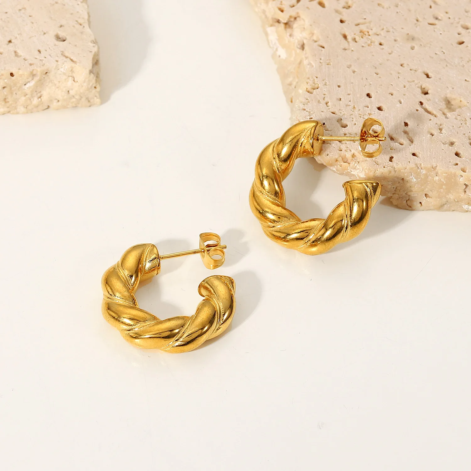 

Stainless Steel PVD 18K Gold Plated Tarnish Waterproof Chunky Twist CC Earrings For Woman Jewelry Wholesale Trendy