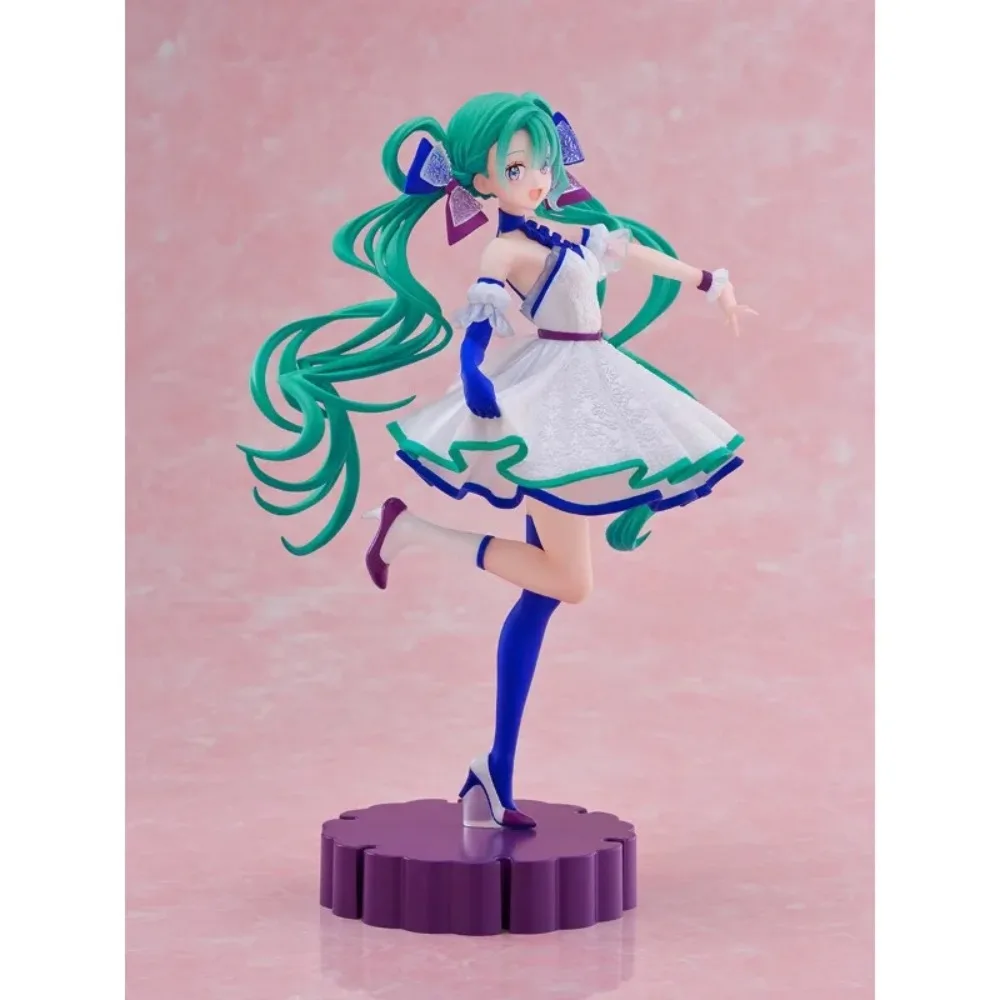 Фото В наличии: Оригинальные фигурки FuRyu Piapro Characters Hatsune Miku Tenitol Tenitol Neo Tokyo Series Idol, 22 см, модель-игрушка, подарок №5