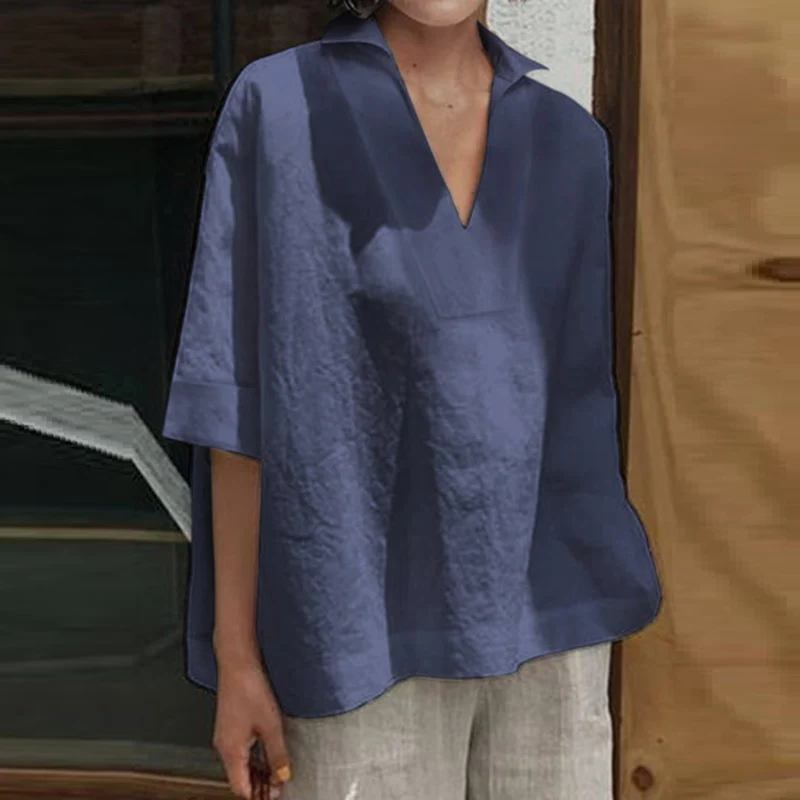 

Блузка женская оверсайз из хлопка и льна с V-образным вырезом