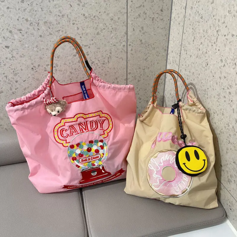 

Brand Tote Bags Woman Large Size New Shoulder Bag Nylon High Quality Luxury Shopping Bag embroidery cartoon Ladys Tote Handbag
