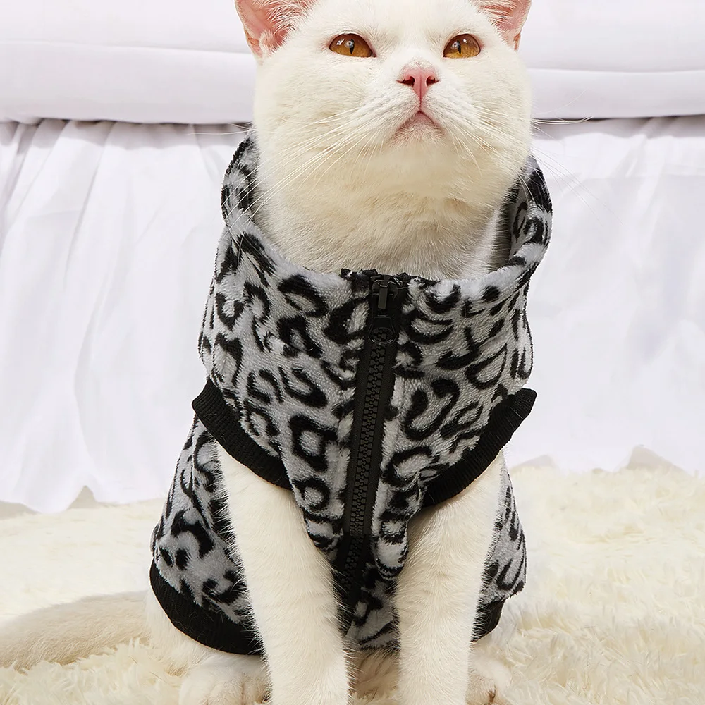 

Pet Cat Vest Autumn Winter Warm Pullover Dog Clothing Chihuahua Dogs Cats Soft Coat Sweatshirt Pet Clothes
