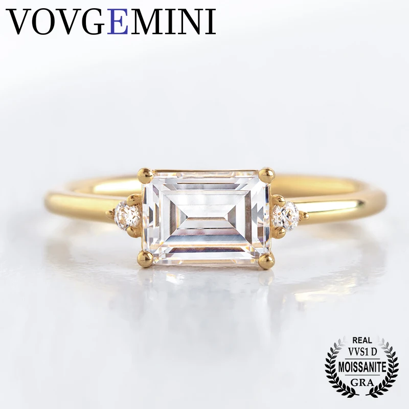 

VOVGEMINI 2carat Emerald Cut Moissanite Vintage Engagement Rings 8x6mm 18k Yellow Gold East To West Oriented Design Best gift