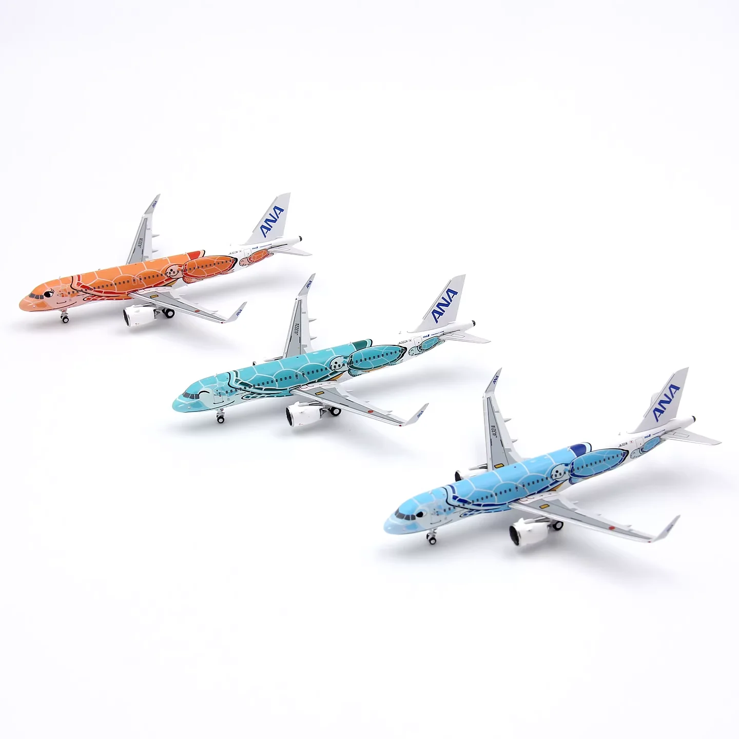 Фото Масштабная модель самолета GeminiStar Aviation A320neo серии Turtle (JA321/2/3A) из сплава, масштаб 1:400 №2