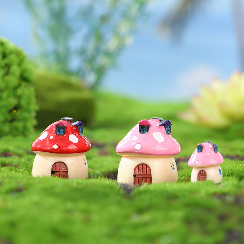 

Resin Mini Mushroom House Miniature Colorful Micro Gnome Terrarium Mediterranean House Castle Accessories for Home Decor