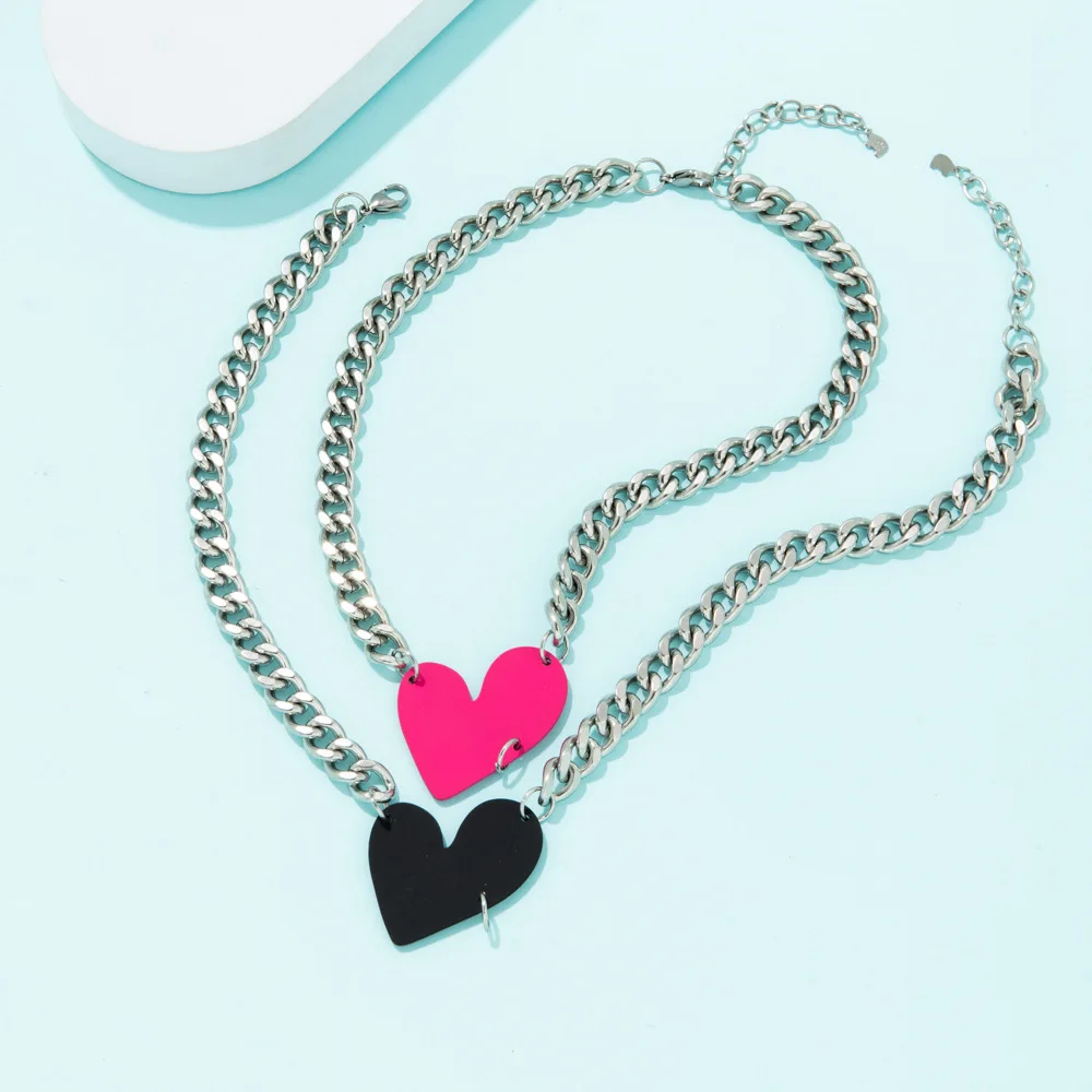 

Fashion Irregular Black Heart Necklace For Women Alloy Simple Jewelry Pendant Wedding Party Gift