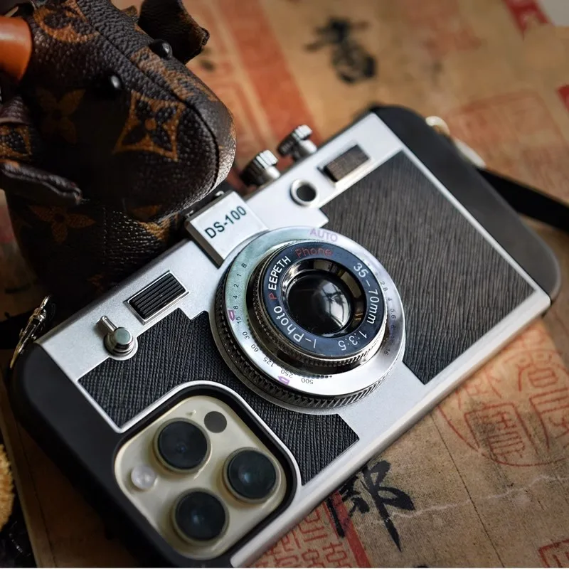 

SIMFCX Retro Stereo Camera Case Liquid Silicone Shockproof Fall Prevention Phone Case For Iphone 11/12/13/14/pro/max Case