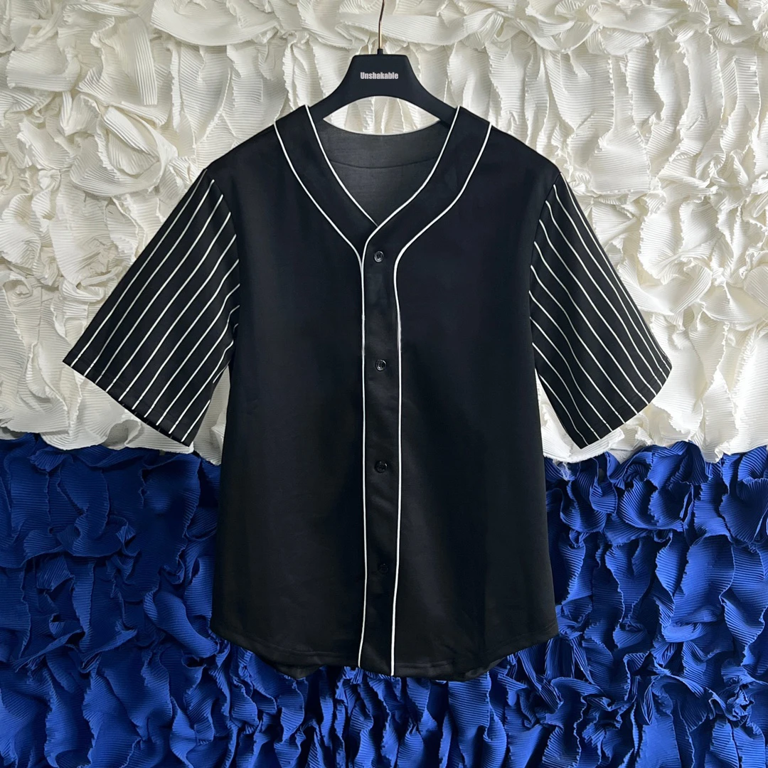 

23SS Spring Summer Men's Baseball Shirt Comfortable Stylish Loose Fitting Women's Oversize Short Sleeve