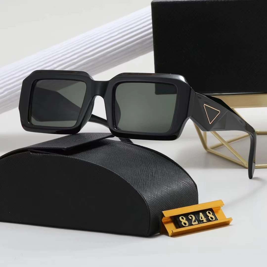 

Солнечные очки в винтажном стиле женские, роскошные брендовые дорожные солнцезащитные аксессуары в квадратной и черной оправе с градиентом, в стиле ретро
