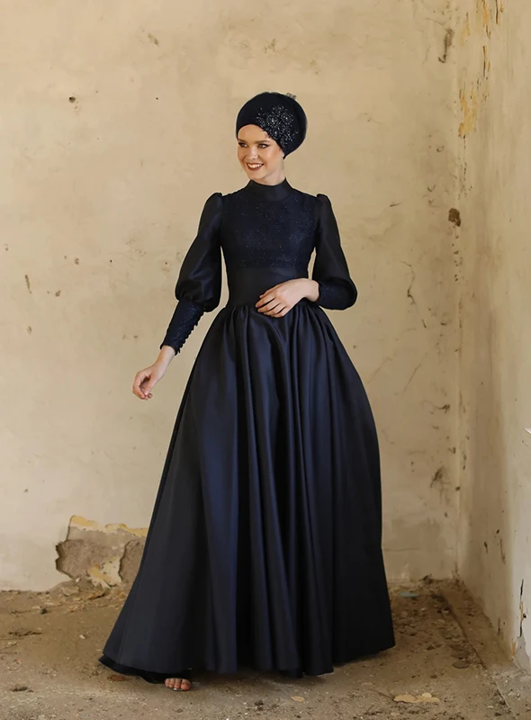 

Hijab Evening Dresses Long Satin Lace Beaded Full Sleeve Prom Formal Party Gowns High Neck Arabic Dubai Moroccan Caftan Robe