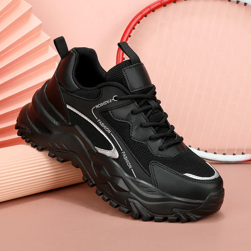 

2022 Spring New Running Sneakers Women Breathable Sport Shoes Low Top Jogging Shoes Thick Sole Old Dad Shoes Walking Sneakers