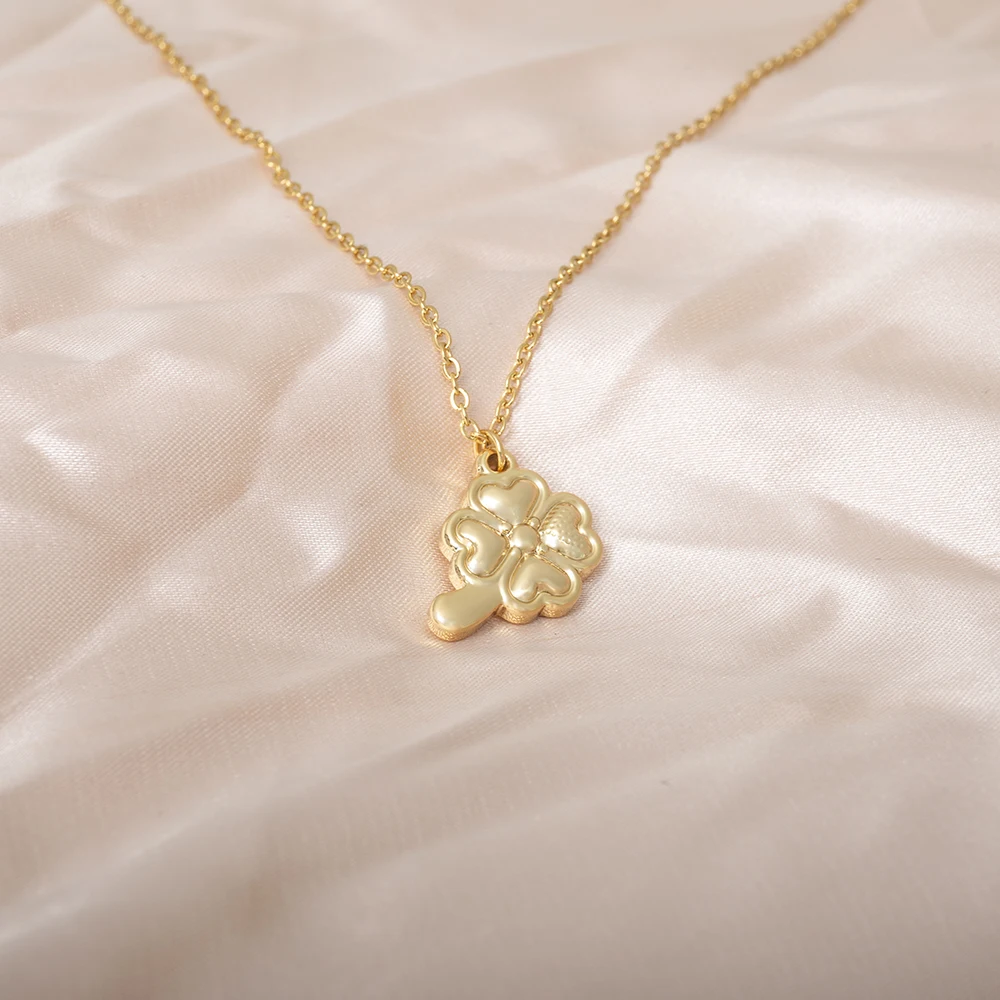 

Tangula Fashion Clover Pendant Necklace Women's Stainless Steel Charm Temperament Necklace Elegant Party Jewelry Birthday Gifts