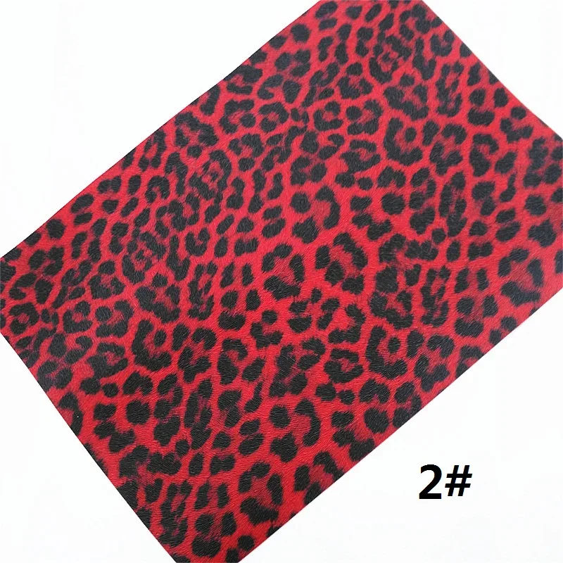 Красные блестящие кожаные тканевые листы клетчатые клетки с леопардовым принтом