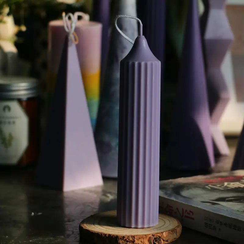 Оригинальные фиолетовые ароматизированные свечи ручной работы искусственное