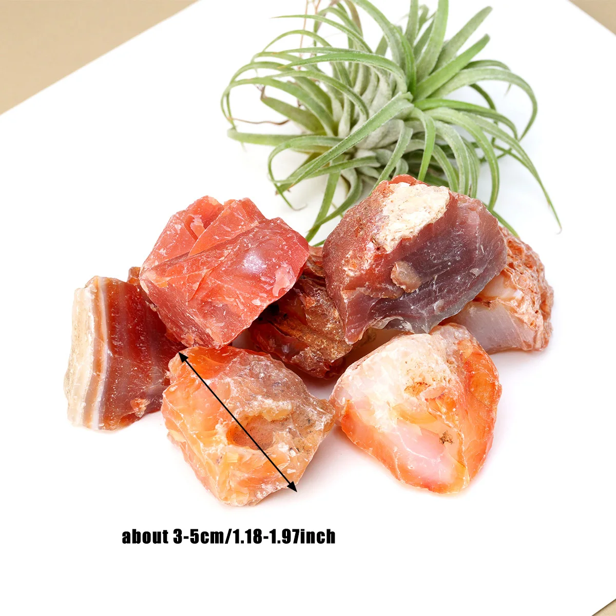 

Необработанный камень сердолик