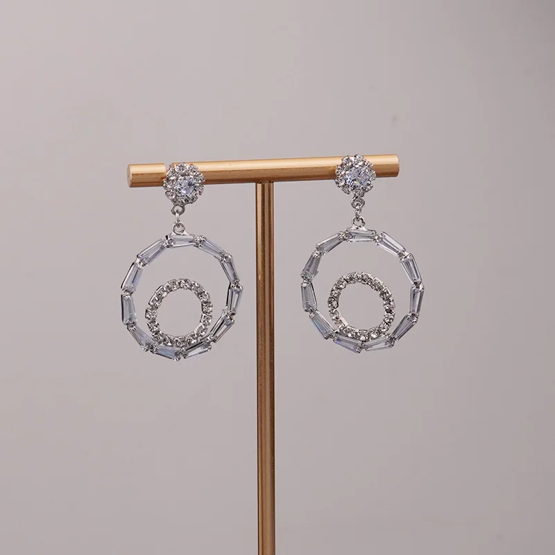 Новые большие серьги-кольца со стразами и цирконием для женщин интернет-красный