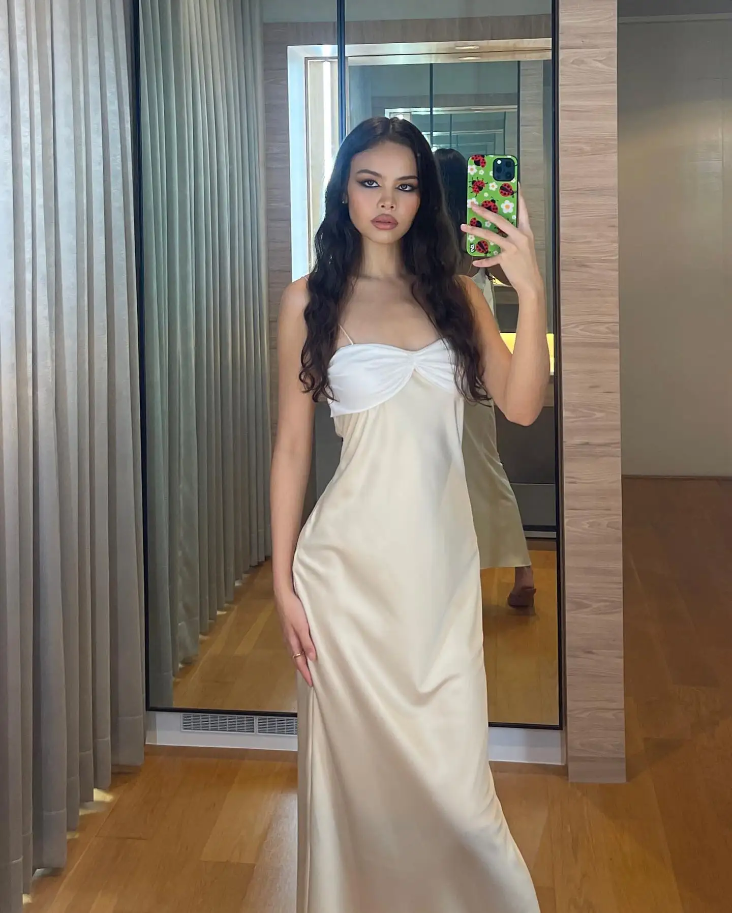 

Женское летнее длинное платье без рукавов, Пляжное Платье контрастных цветов на бретелях-спагетти с бантом спереди