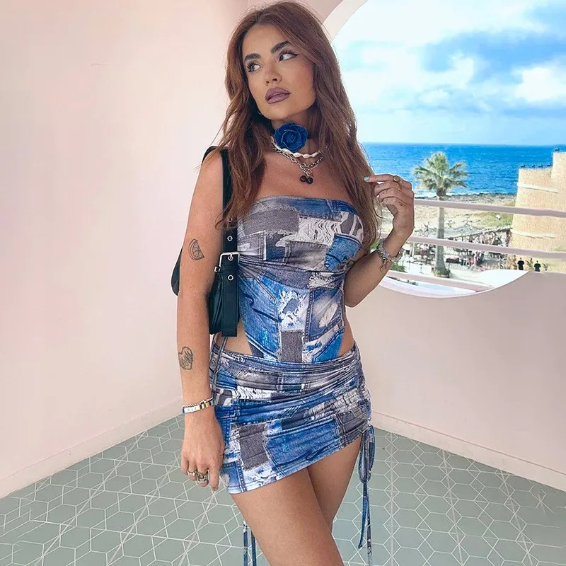 

Beach Cover Up For Women Luxury Wear 2023 Swimwear New Summer Fallow Jeans Print Strapless Jumpsuit With String Skirt Suit