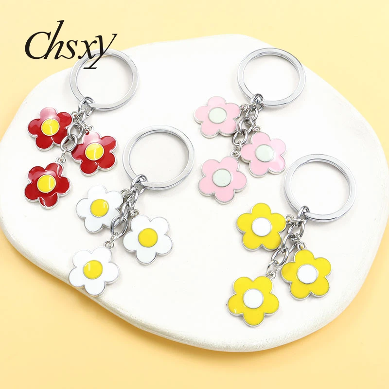 

Cartoon Enamel Keychains Cute Colorful Flowers Drip Oil Alloys Key Rings for Teens Child Schoolbag Purses Popular Ornament Gifts