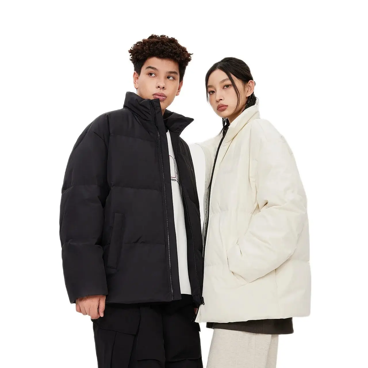 Зимняя теплая куртка с воротником-стойкой