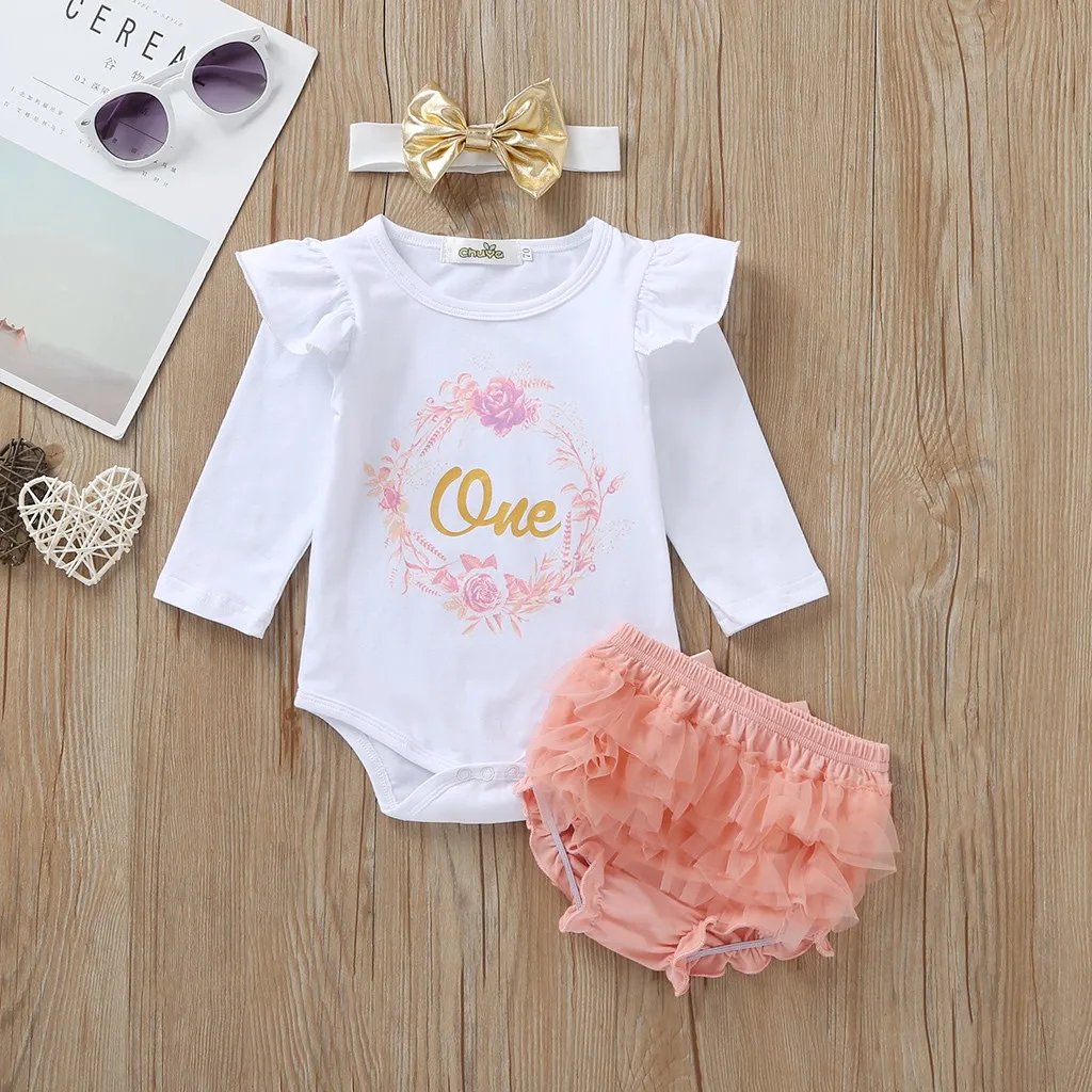 

3pcs One Year Old Baby Girl Outfit Cute Newborn Infant Clothes Set Cute Bodysuit Tutu Tulle Shorts Headband Birthday Costumes