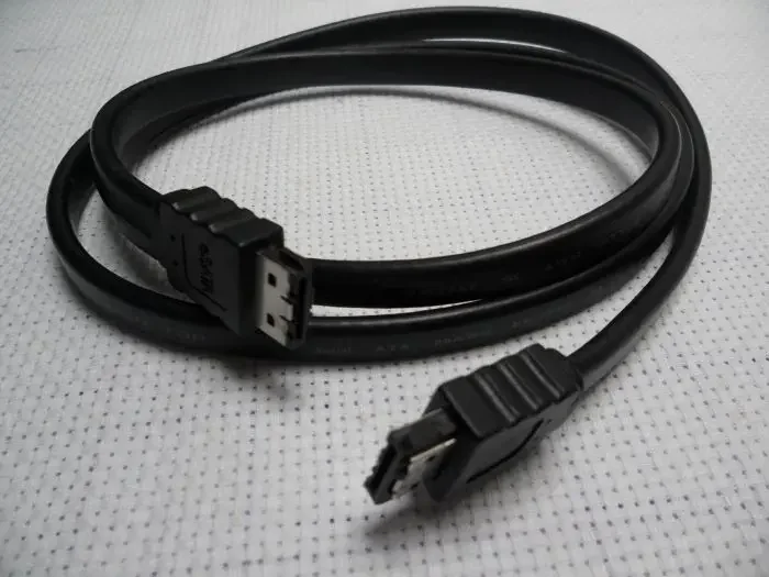 

50cm External Shielded Cable eSATA to eSATA Type male to male M/M Extension Conversion Data Cable Adapter