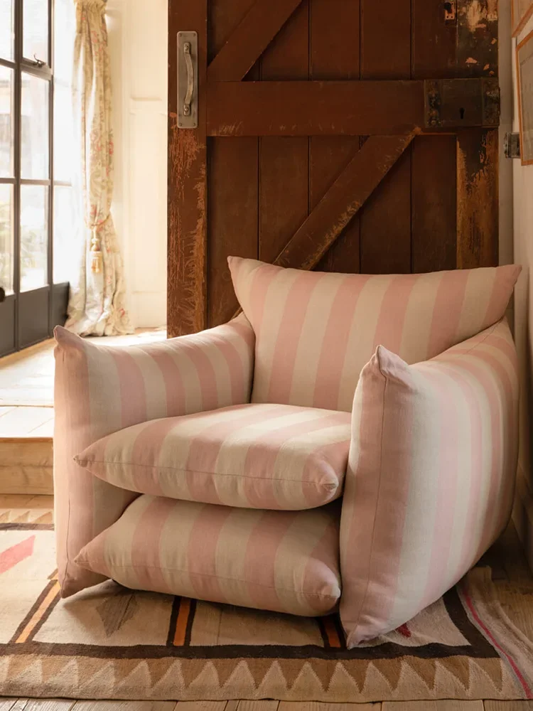 Диванная мебель современная для дома