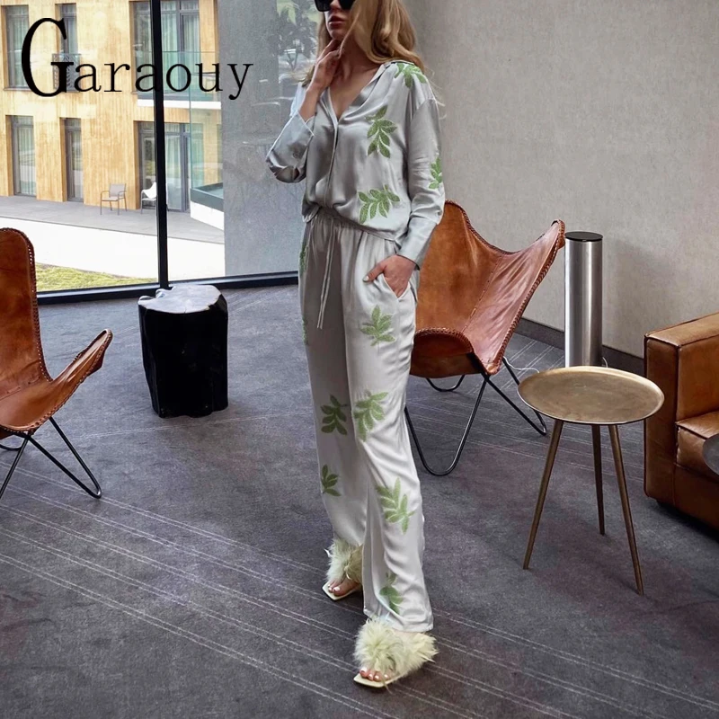 

Garaouy 2022 Autumn New Embroidery Satin Women Loose Blouse + Elastic High Waist Wide Leg Pants High Quality Shirt Blusas Mujer